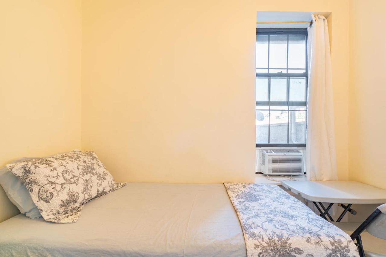 Empire Blvd Guest House New York Dış mekan fotoğraf